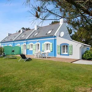 Maison De 6 A A 500 M De La Avec Jardin Clos Et Wifi , Bangor France